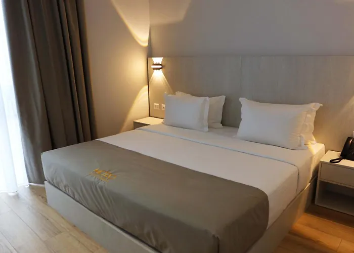 Metro Terminal Hotell 4*