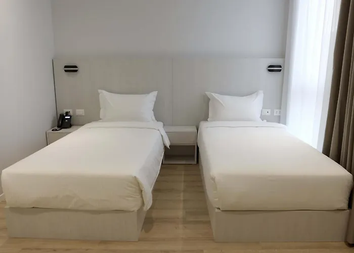 Metro Terminal Hotell 4*