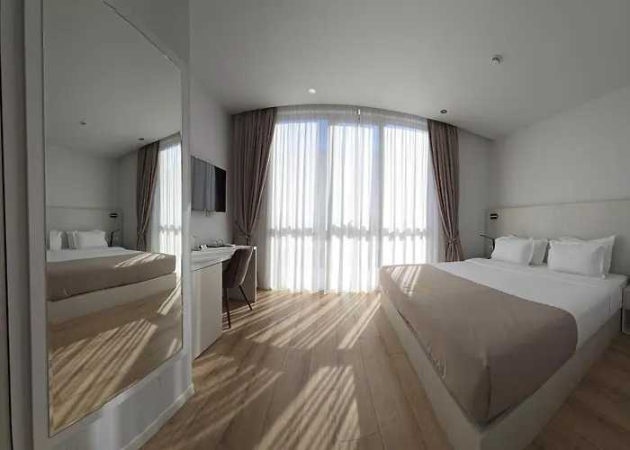 Hotell Metro Terminal 4*