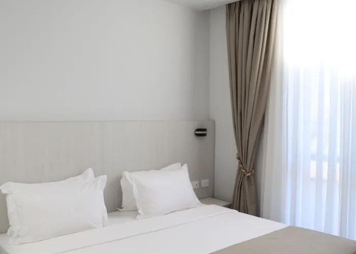 Hotell Metro Terminal 4*